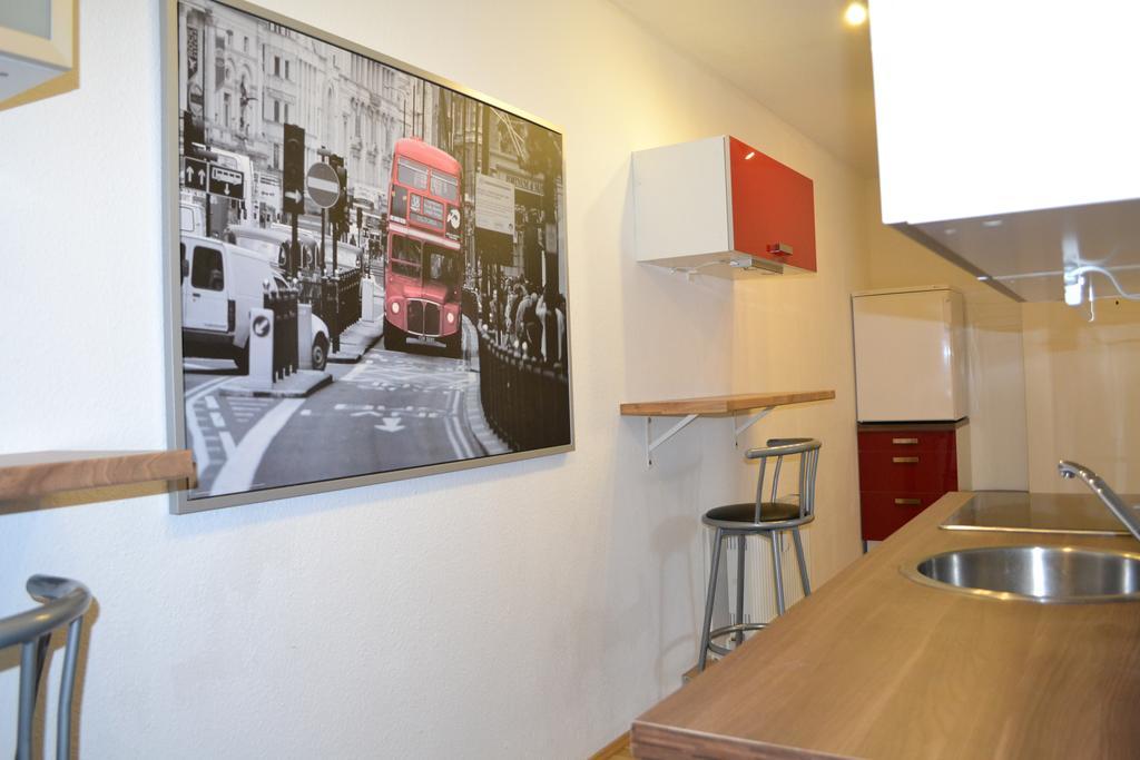 Ferienwohnung Schleussig Λειψία Δωμάτιο φωτογραφία